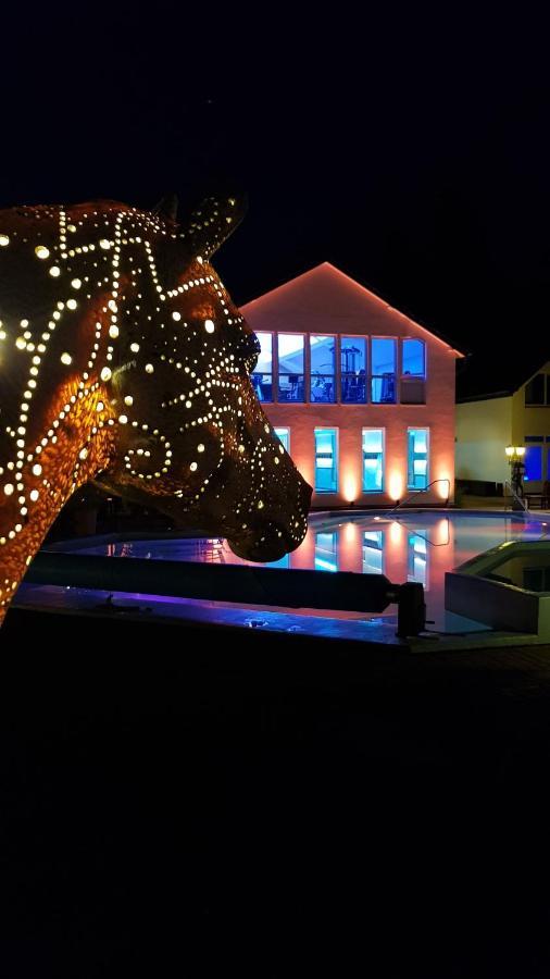 Hotel Eifelsteig Roetgen Exteriör bild